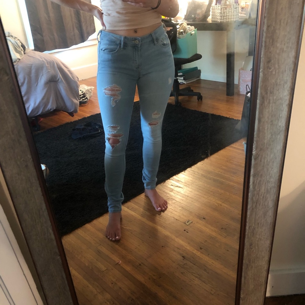 Hollister jeans